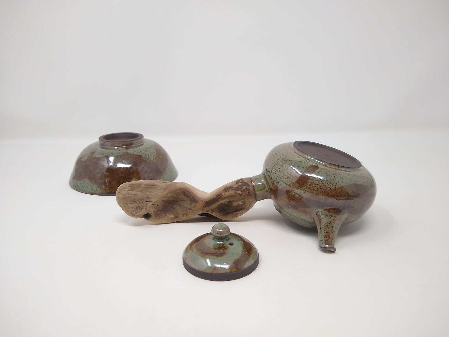 150ml Iridescent Kyusu with a matching bowl