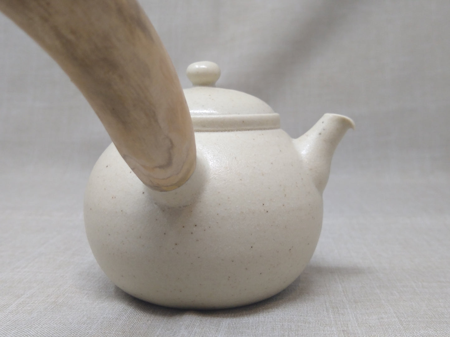200ml Matte White LEFTIE Kyusu