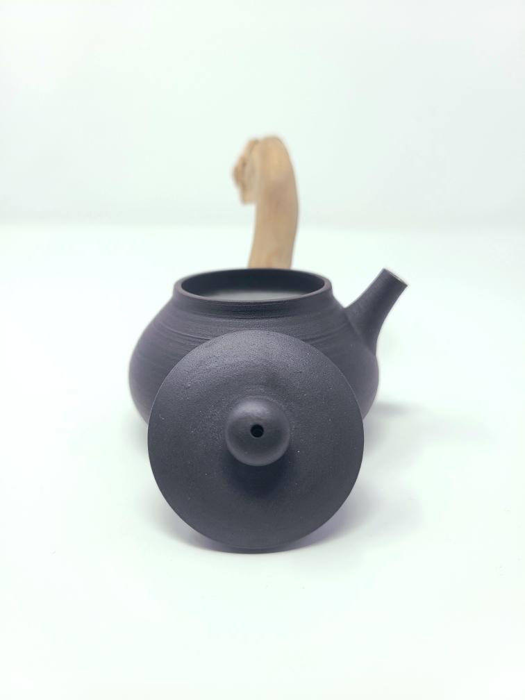 90ml "Yún" Black Kyusu with a pitcher and matching cup