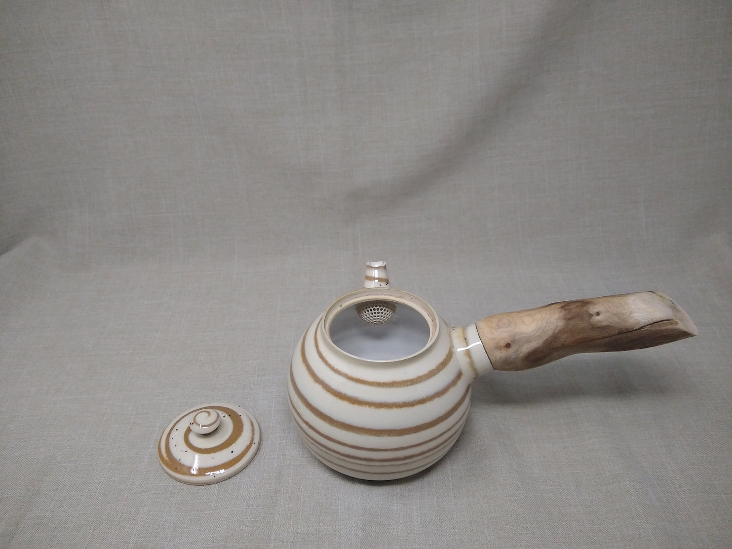 680ml Swirled Kyusu