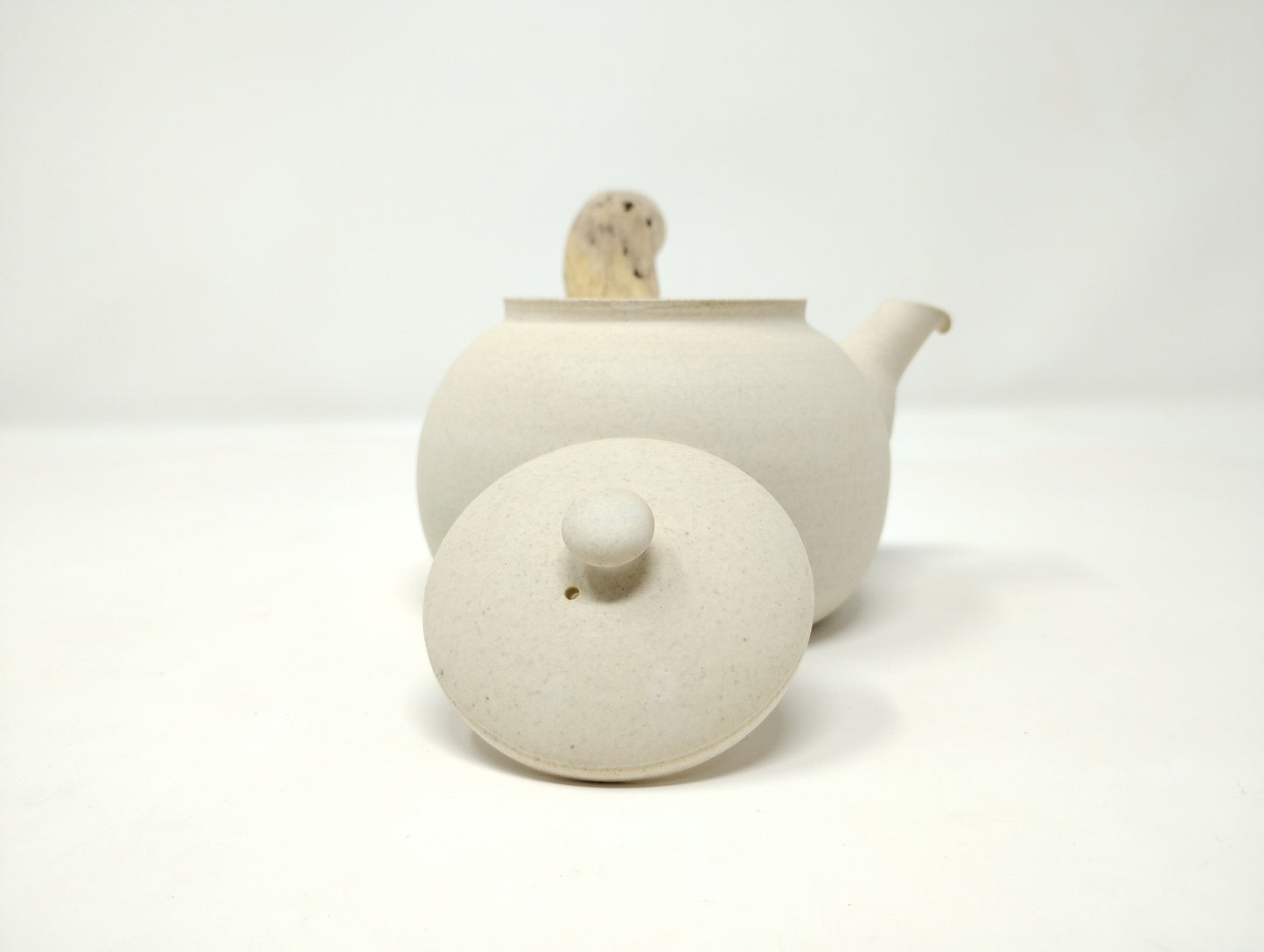 470ml Eggshell White Kyusu
