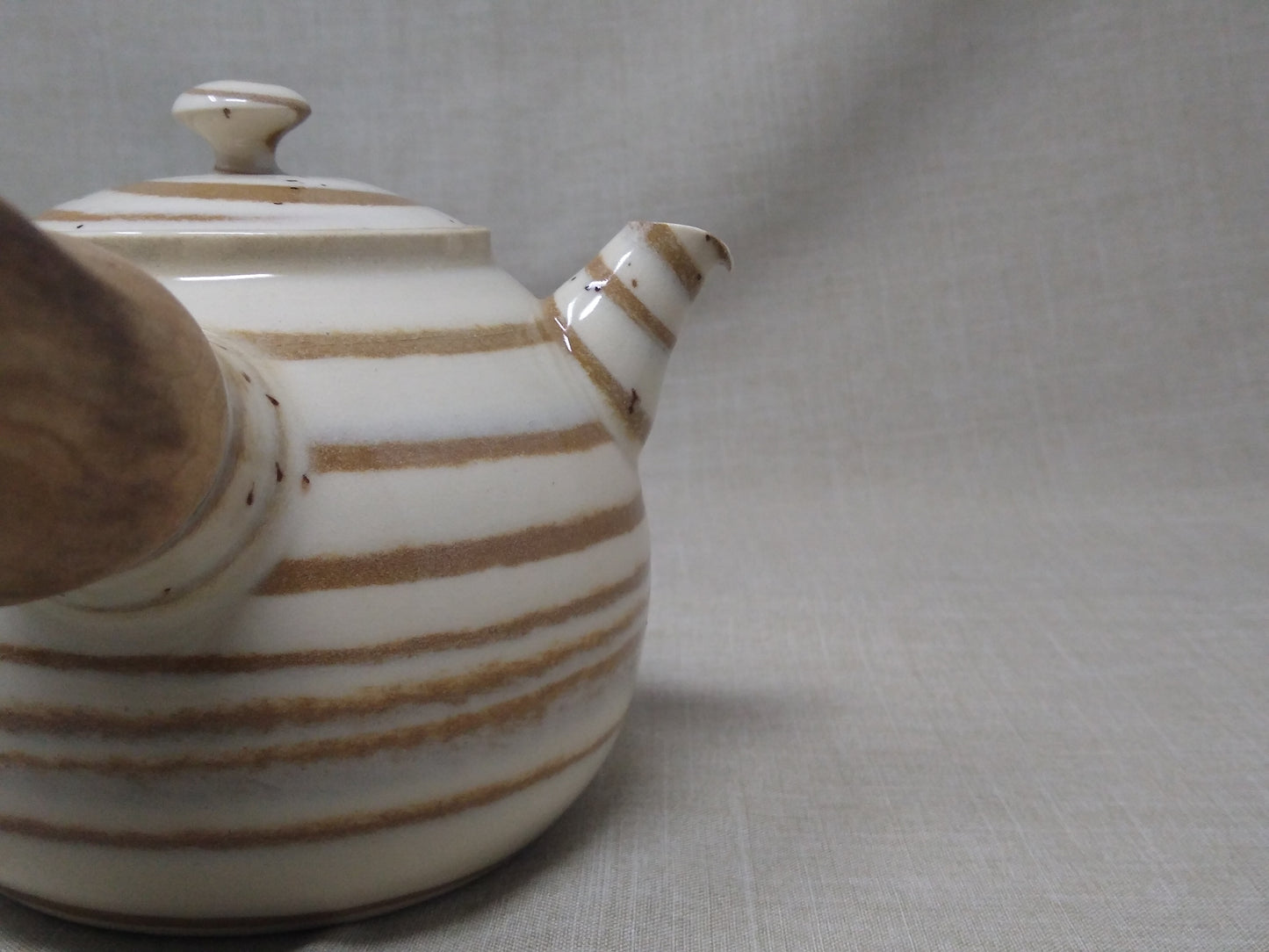 680ml Swirled Kyusu