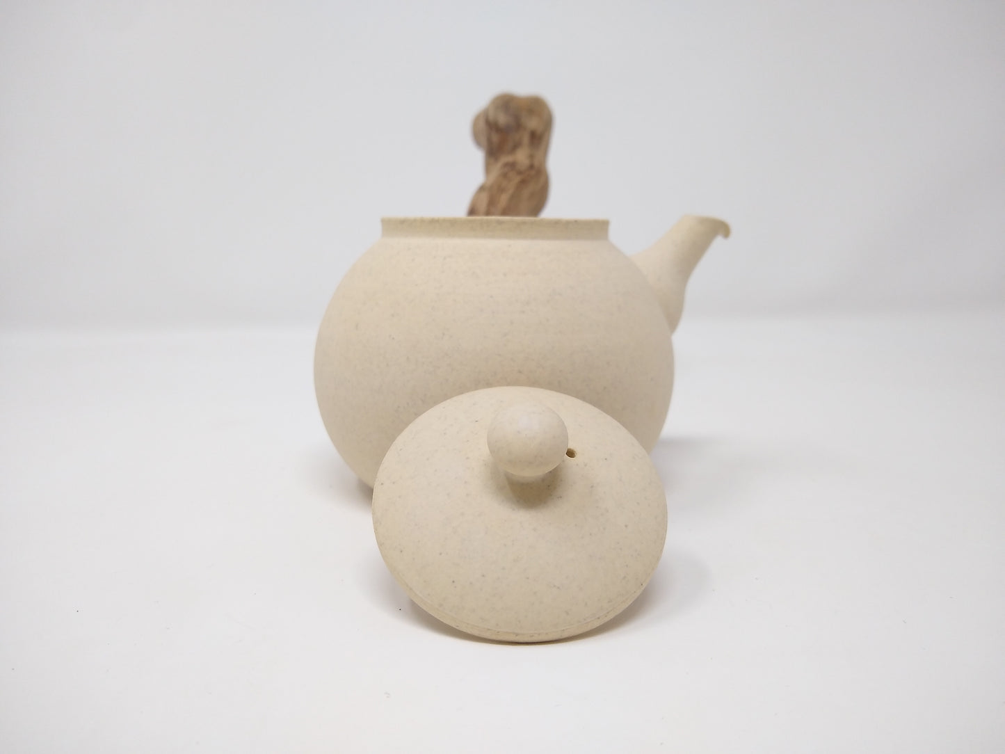 310ml Eggshell White Kyusu with two matching bowls
