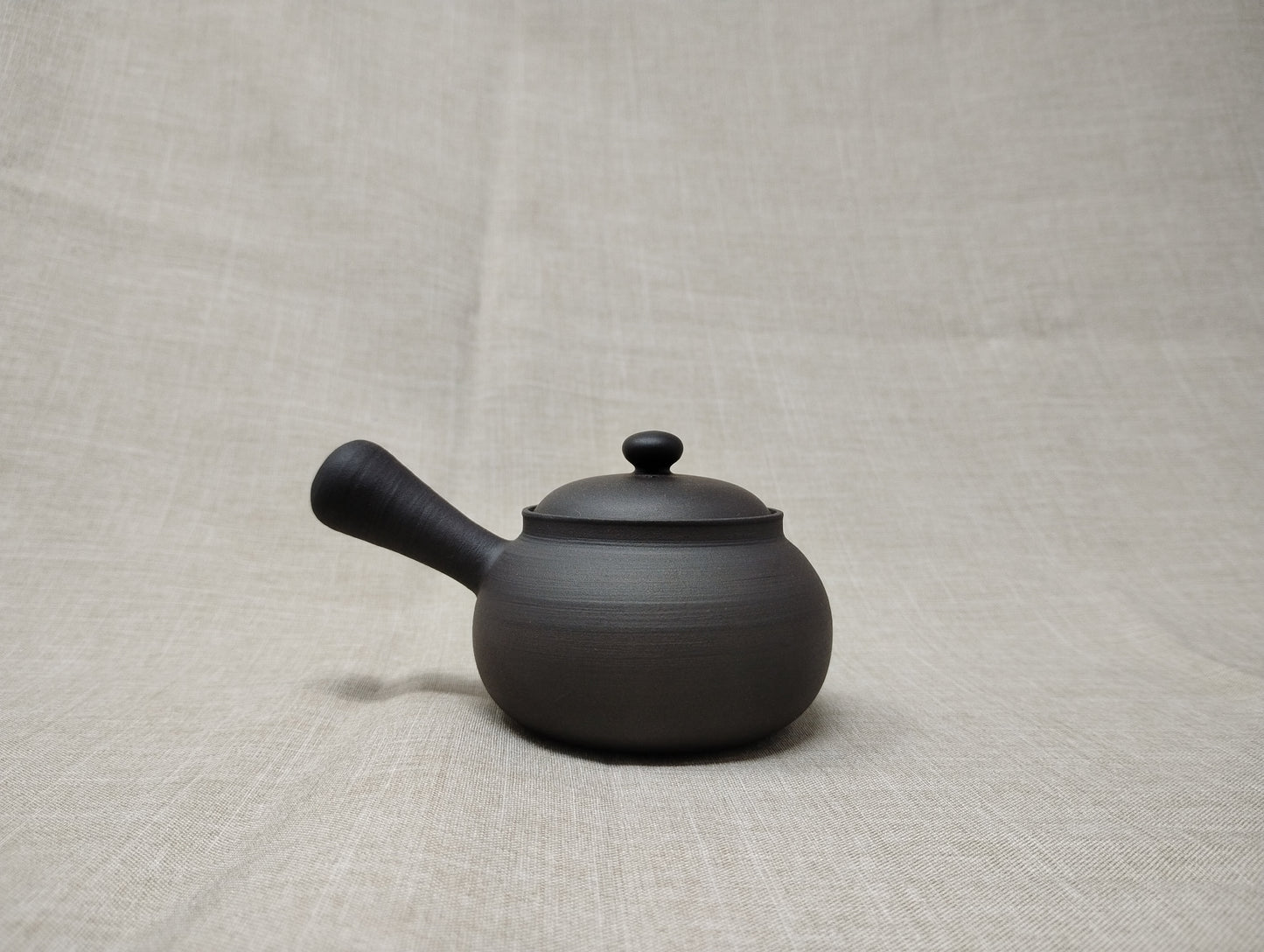 110ml Black Kyusu with two matching cups