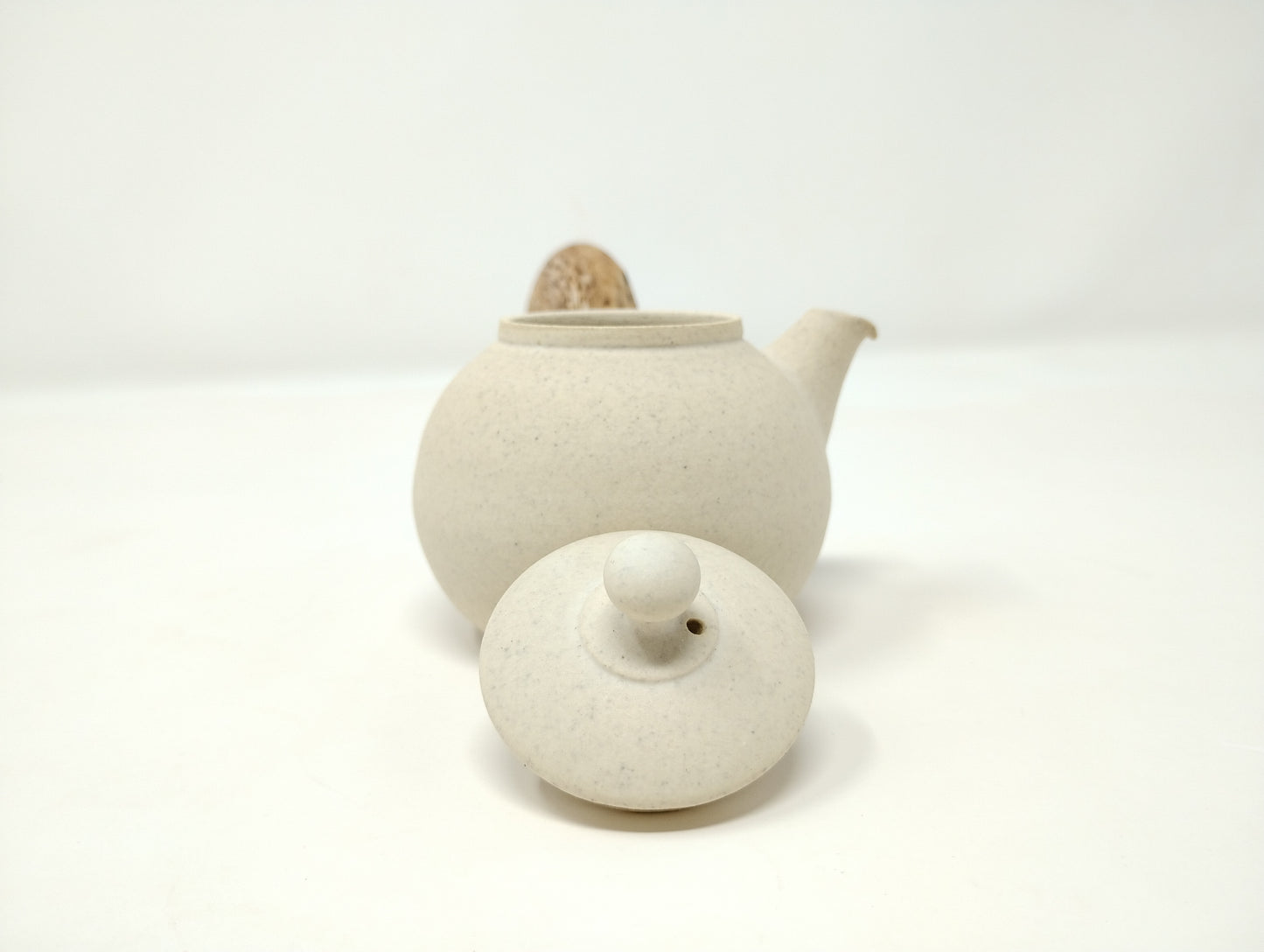 120ml Eggshell White Kyusu and a matching cup