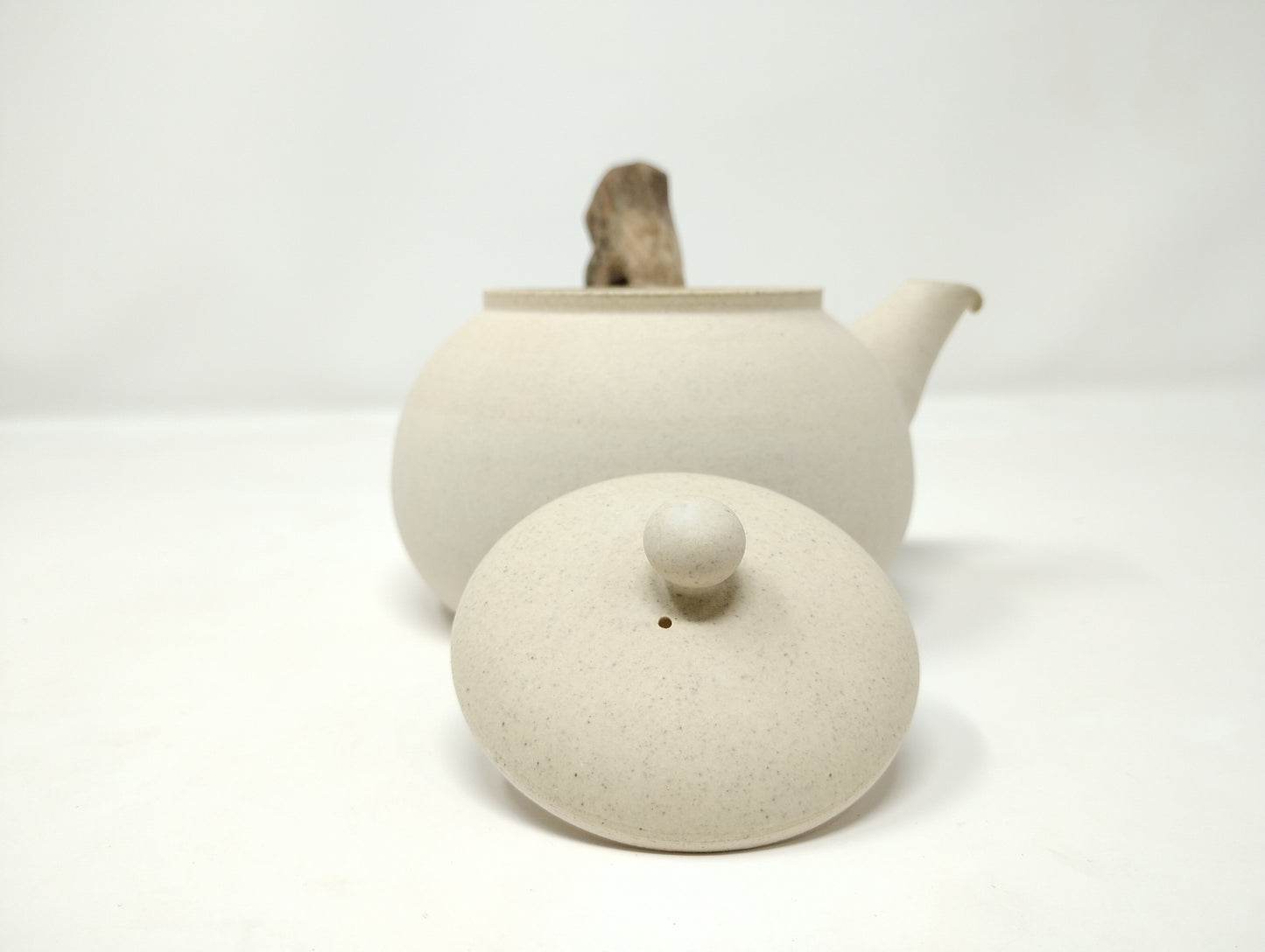 590ml Crackled White Kyusu