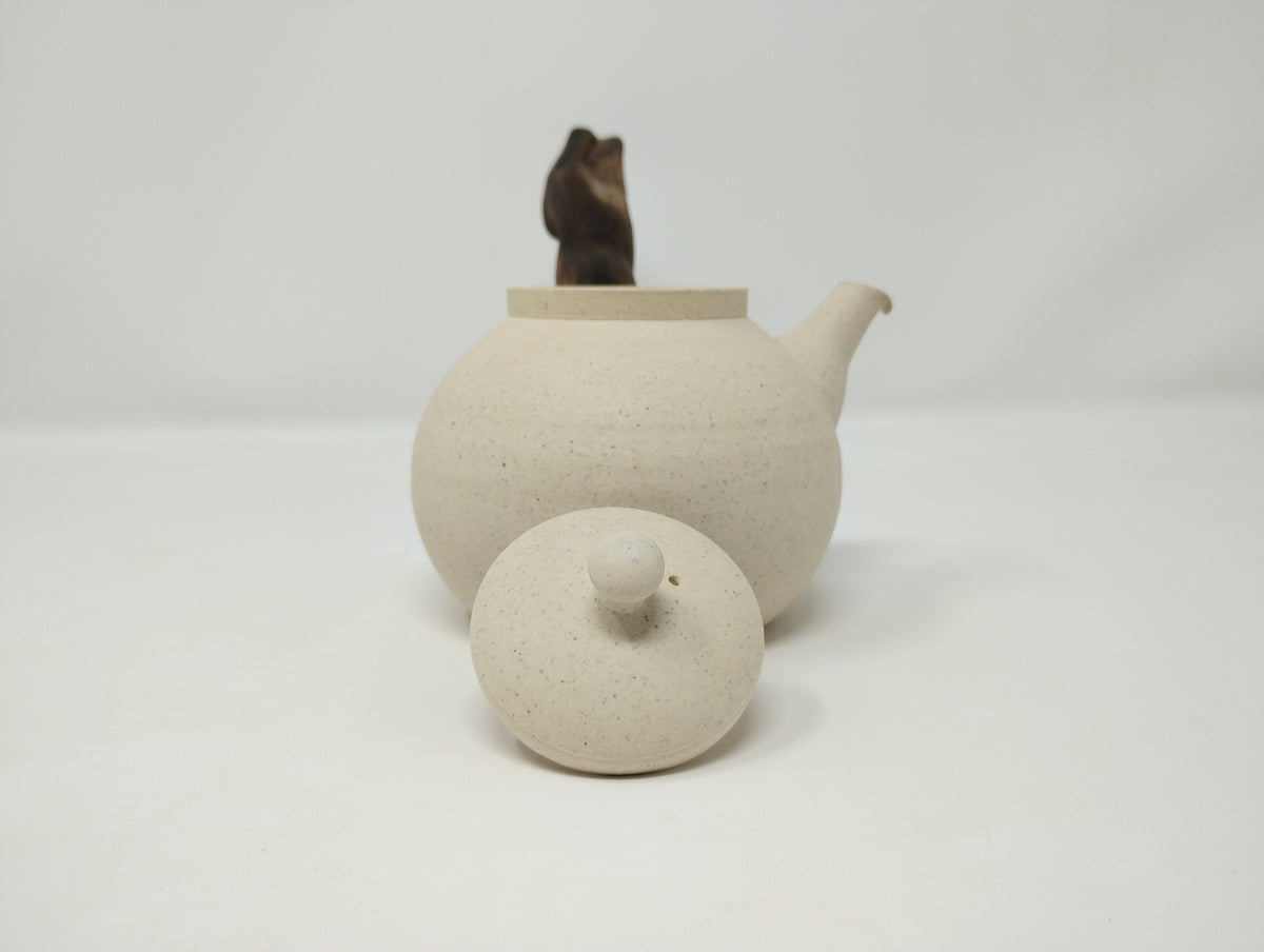 370ml Eggshell White Kyusu with a matching bowl