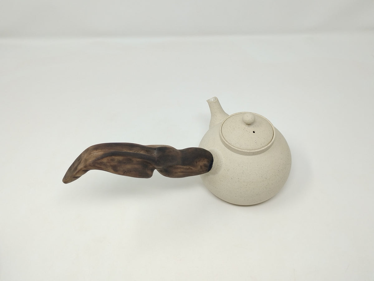 370ml Eggshell White Kyusu with a matching bowl