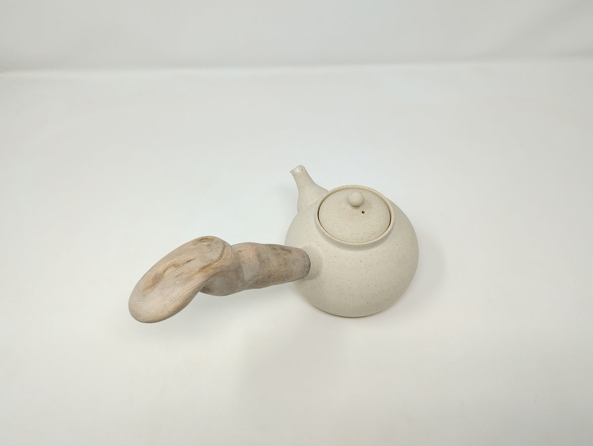 390ml Eggshell White Kyusu with a matching bowl