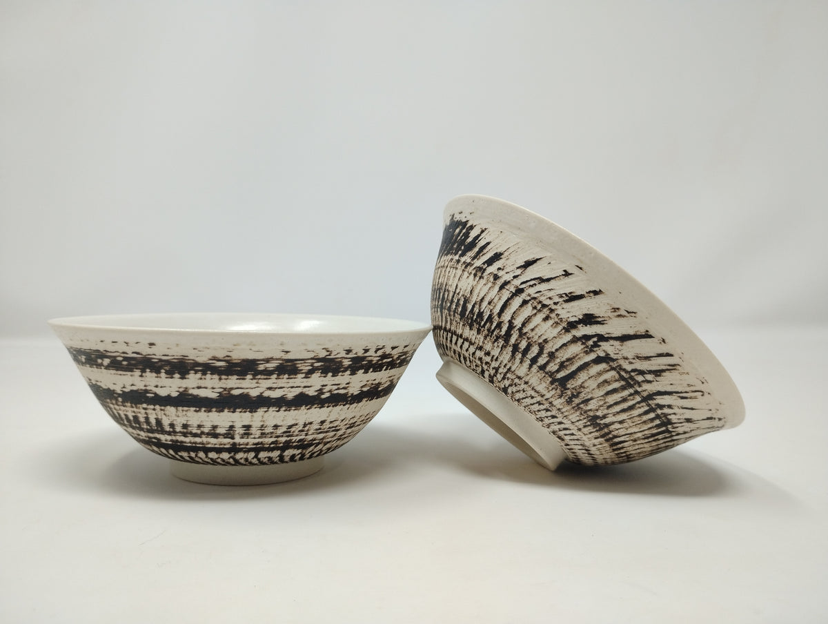 290ml Chattered Porcelain Kyusu with two matching bowls